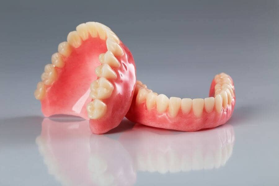 Dentures Dentist in Weston General Dentistry Artisa Dental 954-928-9192