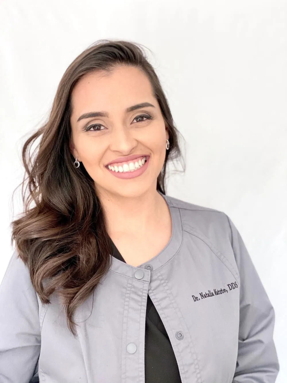 Dra Natalia Matute in Weston General Dentistry Artisa Dental 954-928-9192